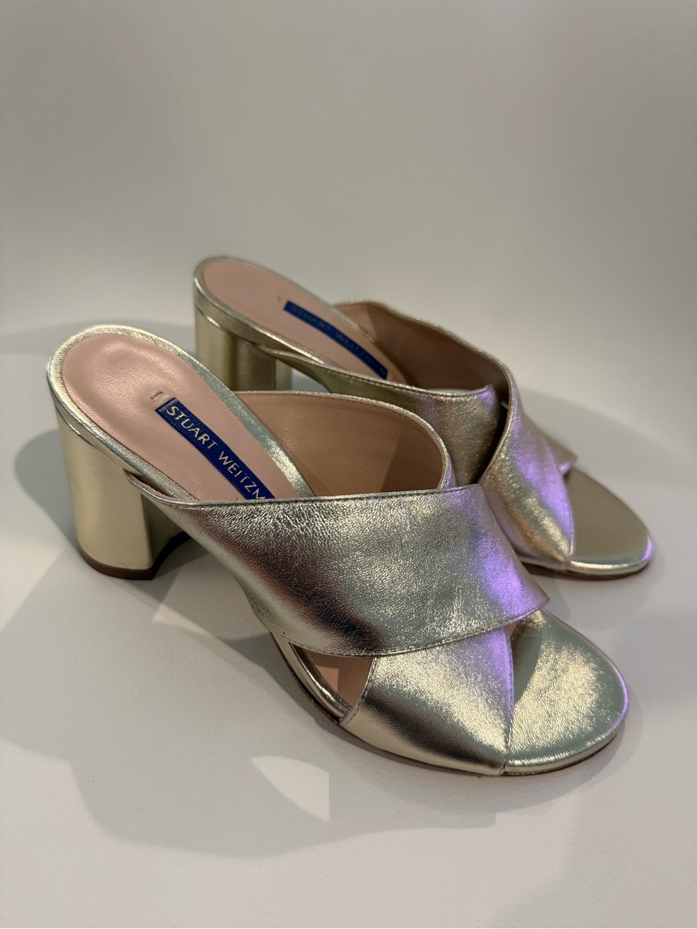 🎃Stuart Weitzman Iridescent Gold Cross-Band Block Heel Mules